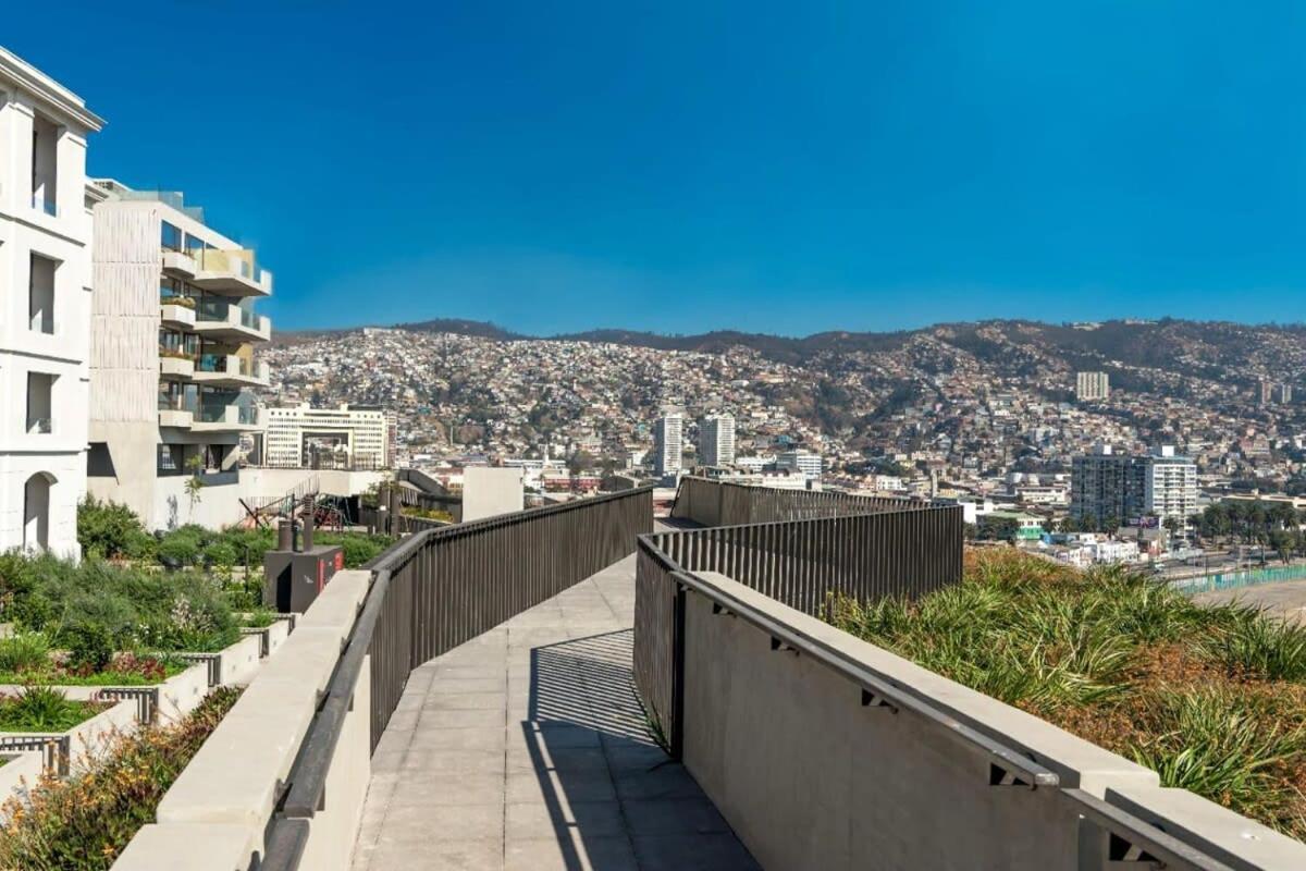Apartamento Hom I Amplio Loft Con Mejorvista Al Puerto De 1413 Valparaíso
