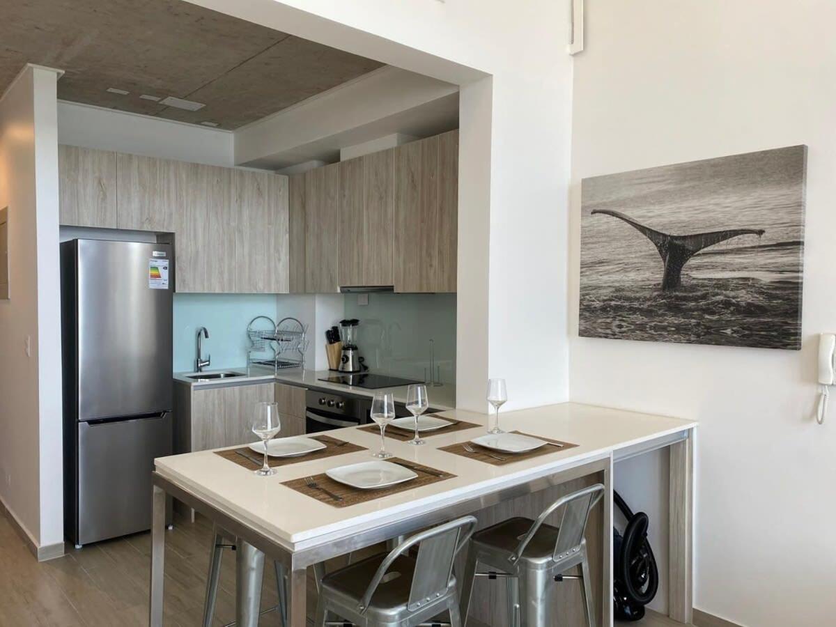 Hom I Amplio Loft Con Mejorvista Al Puerto De 1413 Apartamento Valparaíso